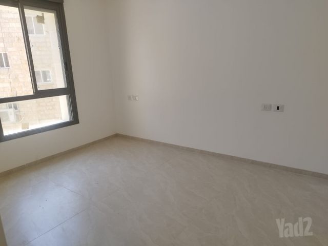 דירה למכירה בירושלים (תיווך) — 4