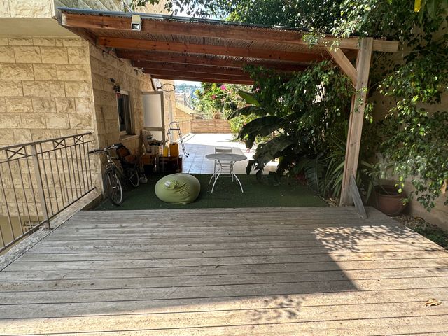 Haifa, Israel 10