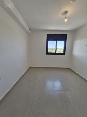 דירה להשכרה בירושלים (תיווך) — 3