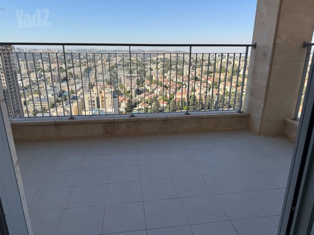 דירה להשכרה בירושלים (תיווך) — 5