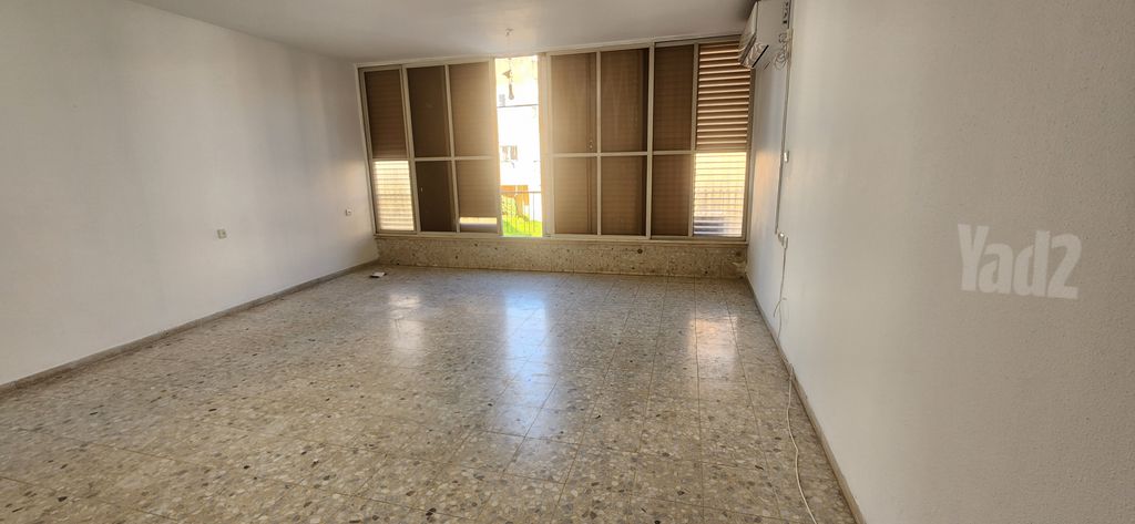 דירה להשכרה בתל אביב יפו (תיווך) — 2