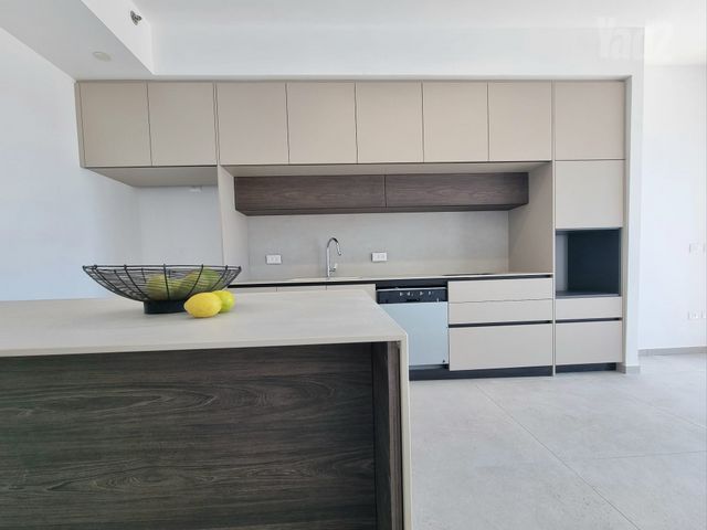 דירה להשכרה בתל אביב יפו (תיווך) — 2