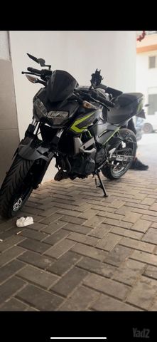 מודעת רכב קאוואסאקי Z400