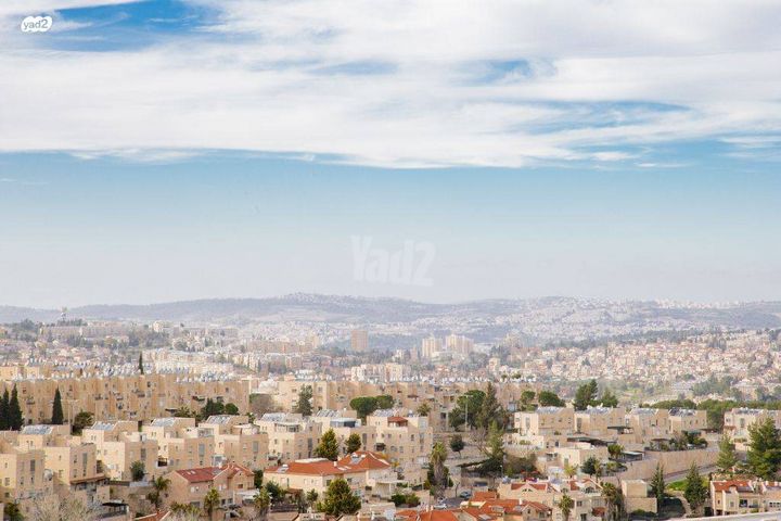 דירה להשכרה בירושלים — 2