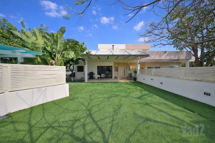 דו משפחתי, טל אל, טל אל