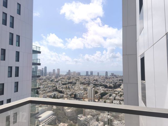 דירה למכירה בתל אביב יפו (תיווך) — 2