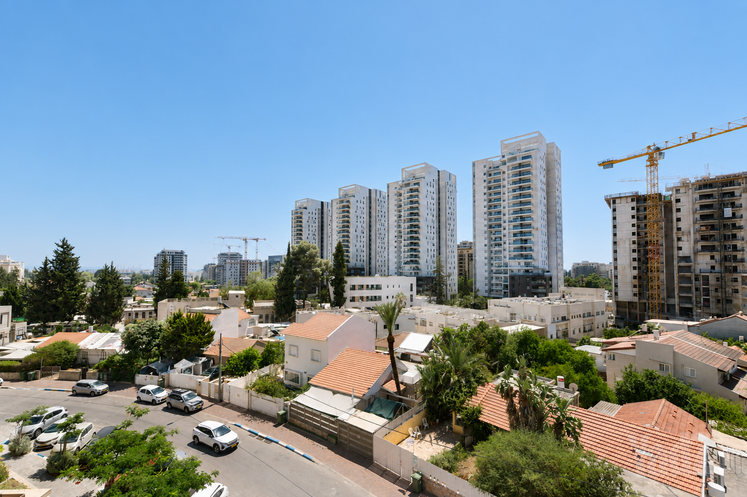דירה, ישעיהו, שיכון רסקו, קרית אונו