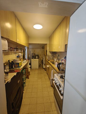 דירה להשכרה בירושלים (תיווך) — 2