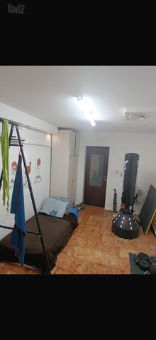 יחידת דיור להשכרה בירושלים (תיווך) — 2