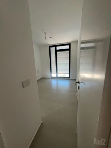 דירה להשכרה בתל אביב יפו (תיווך) — 2