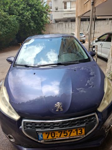 מודעת רכב פיג'ו 208