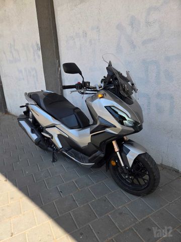 מודעת רכב הונדה ADV350