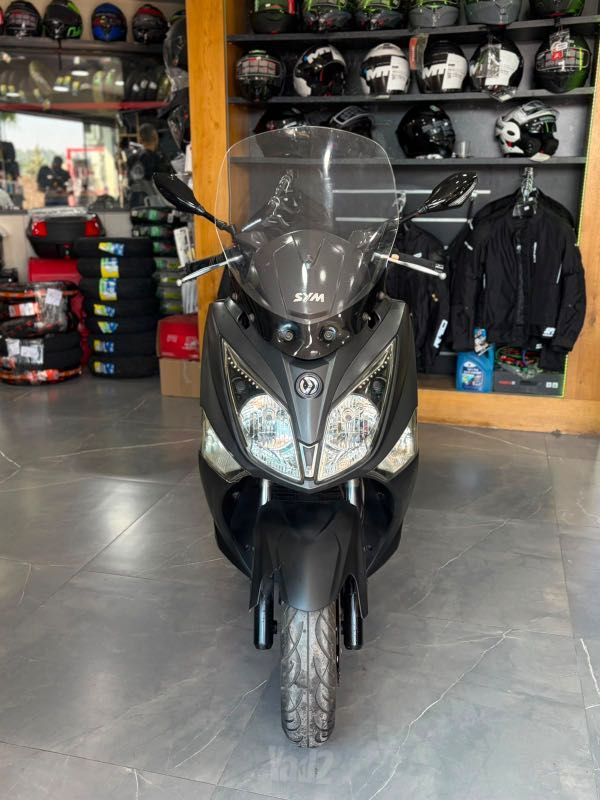 מודעת רכב סאן יאנג ג'וי-מקס 250 XI