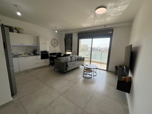 דירה למכירה בירושלים — 3