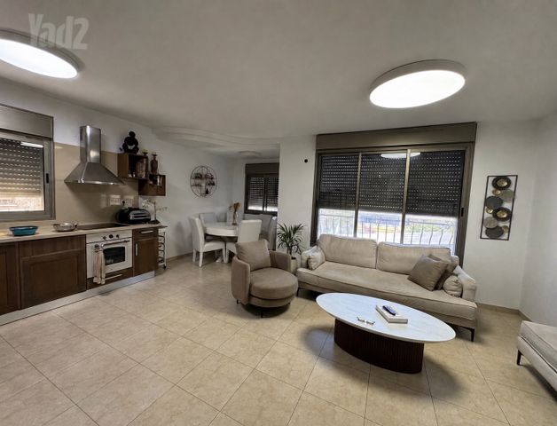 הנוטר 82