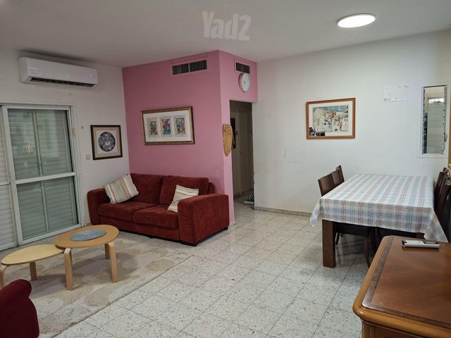 הרב לנדרס 9