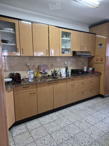קדושי מצרים 3
