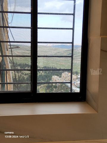 דירה למכירה בירושלים (תיווך) — 4