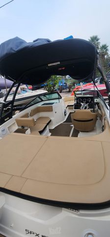 מודעת רכב Sea ray