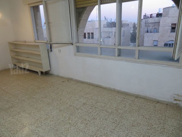 דירה למכירה בירושלים — 5