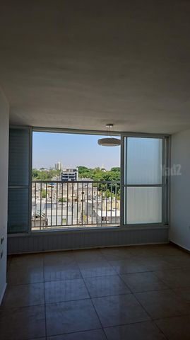 ד"ר אברהם אליהו הרכבי 5