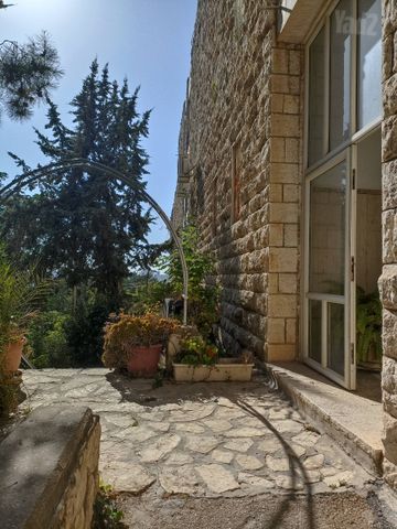 דירה להשכרה בירושלים — 2