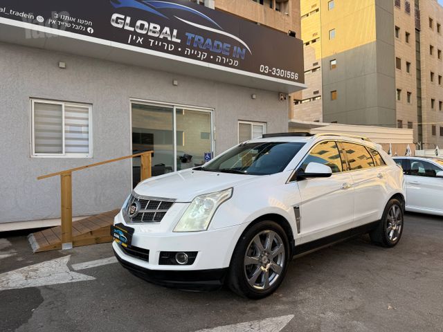 מודעת רכב קאדילק SRX