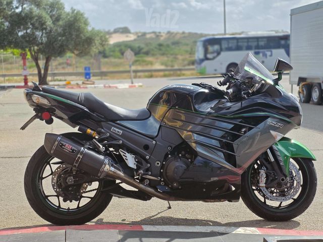 מודעת רכב קאוואסאקי ZZR1400