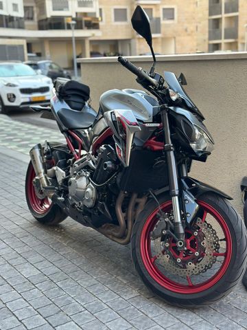 מודעת רכב קאוואסאקי Z900