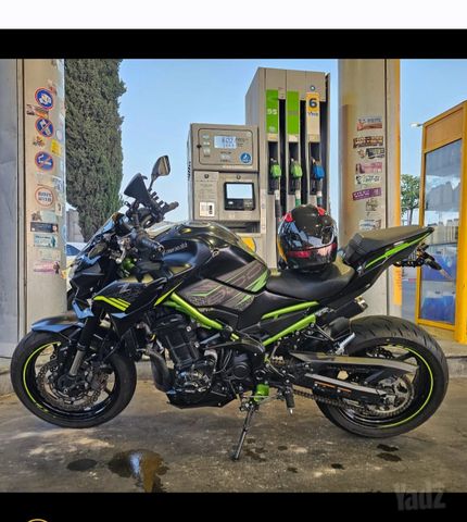 מודעת רכב קאוואסאקי Z900