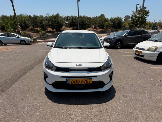 מודעת רכב קיה ריו 1