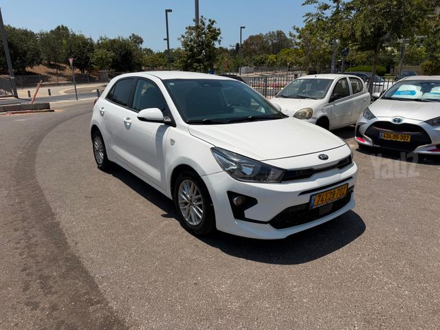 מודעת רכב קיה ריו 2