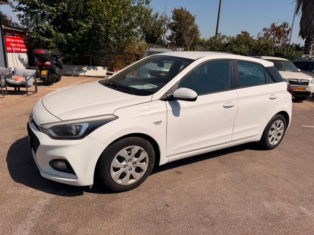 מודעת רכב יונדאי i20