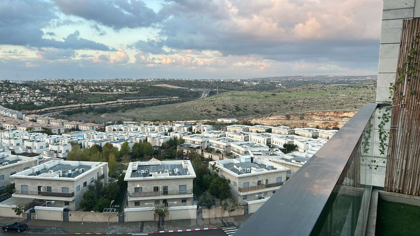 דליה רביקוביץ' 1
