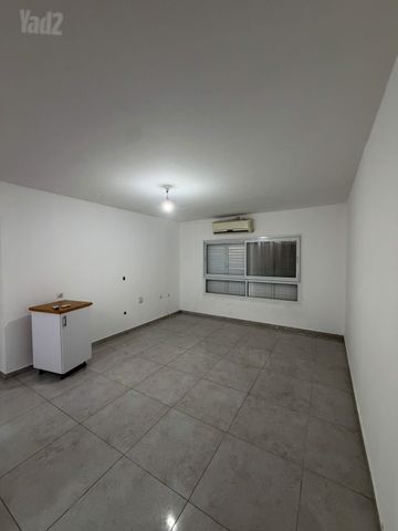 שדרות זלמן שז"ר 45