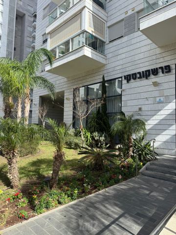 חיים חפר 9