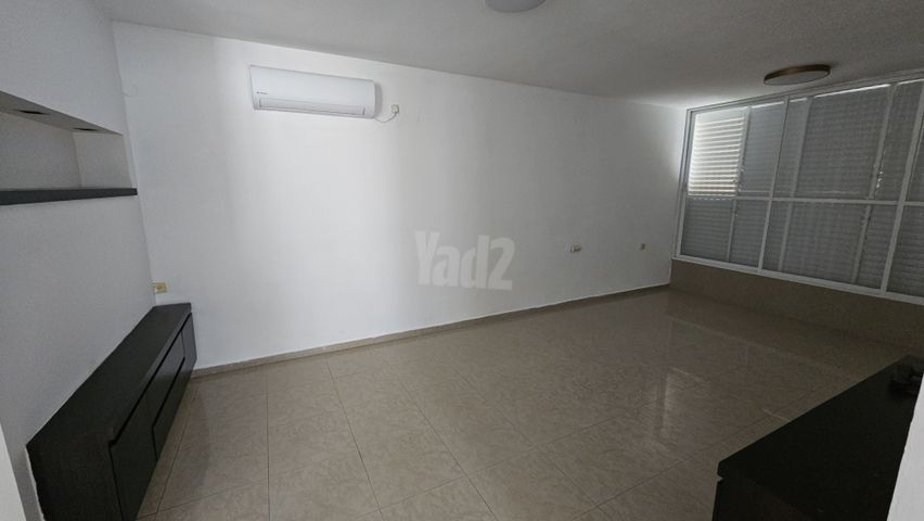 קרית ספר 3