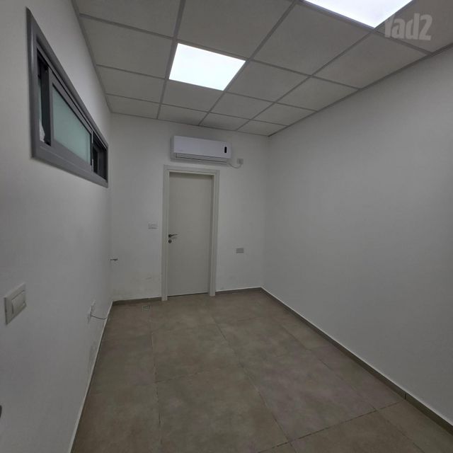 המלאכה 25