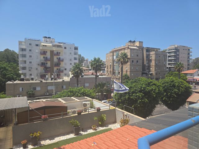 שדרות הנשיא וייצמן 