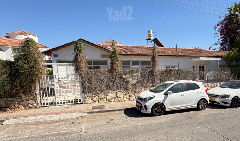 שיכוני המזרח