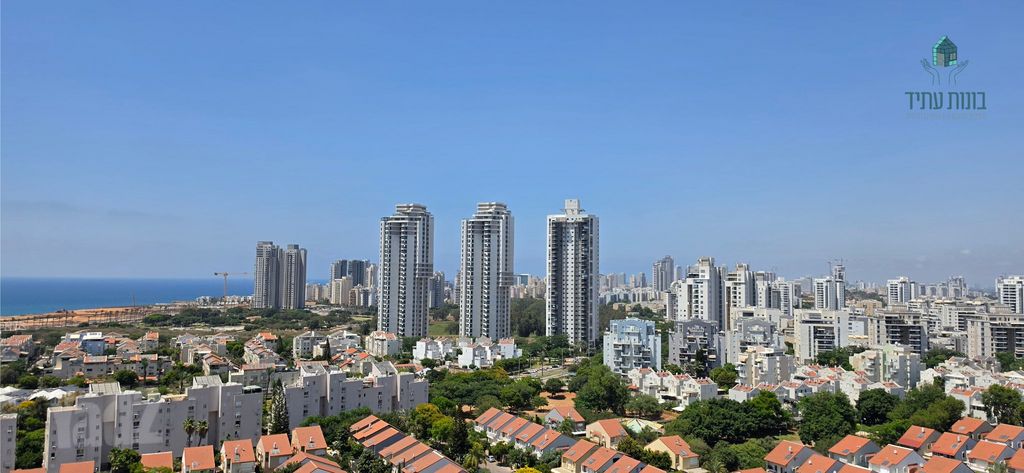 זלמן שניאור 16