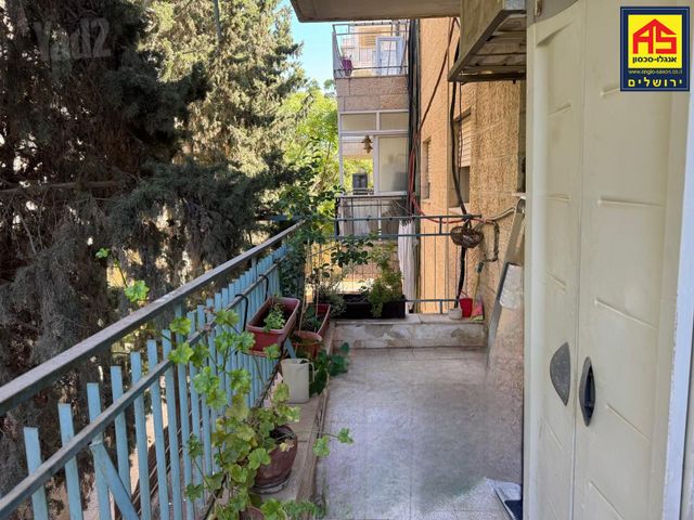 דירה למכירה בירושלים (תיווך) — 2