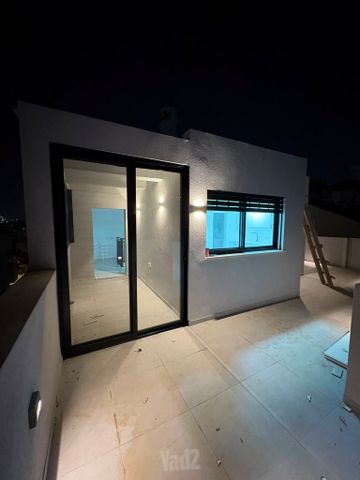 Petah Tikva, Israel 5