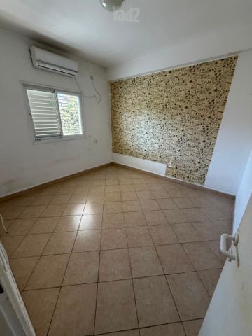 דירה להשכרה בתל אביב יפו (תיווך) — 3