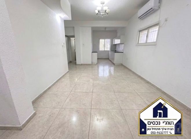 שדרות ירושלים 54