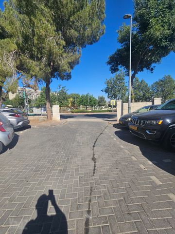 דירה להשכרה בירושלים (תיווך) — 3