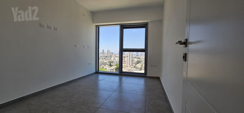 דירה להשכרה בתל אביב יפו (תיווך) — 3