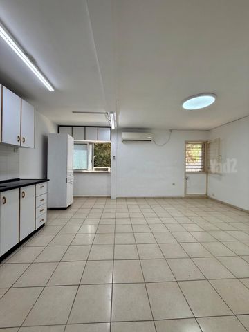 דירה להשכרה בירושלים (תיווך) — 2