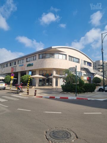 השייטת 