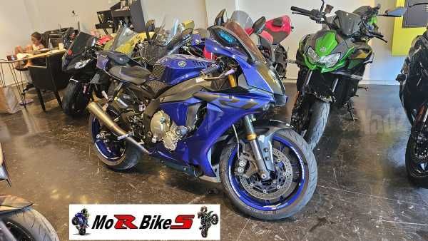 מודעת רכב ימאהה YZF-R1